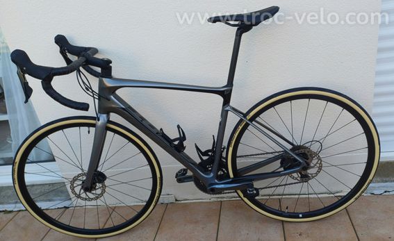GIANT DEFY Advanced 3 2021 Taille M - Shimano Tiagra