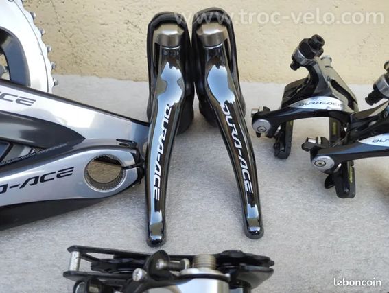 Groupe shimano Dura Ace 9000, manettes, dérailleurs, pédalier, vélo route course carbone  - 3