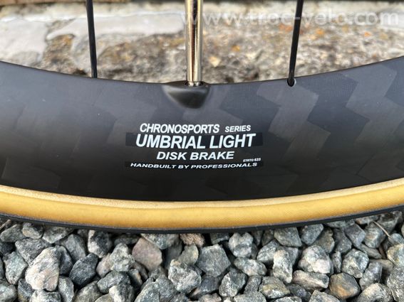 Roues carbone Edco Umbrial Light Disc 45 mm à boyaux, NEUVES (0 km), axes 12 mm, Centerlock - 7