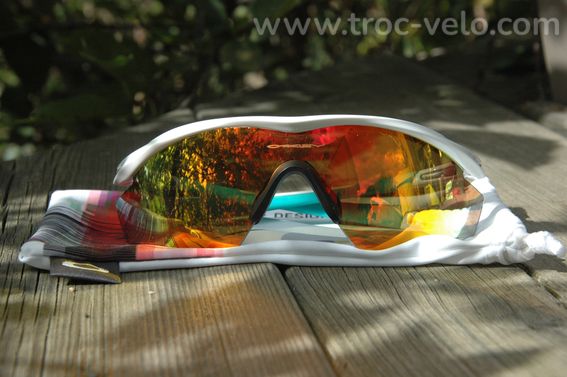 Oakley m2 xl disruptive by designs - 2