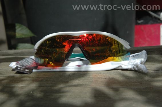 Oakley m2 xl disruptive by designs - 4