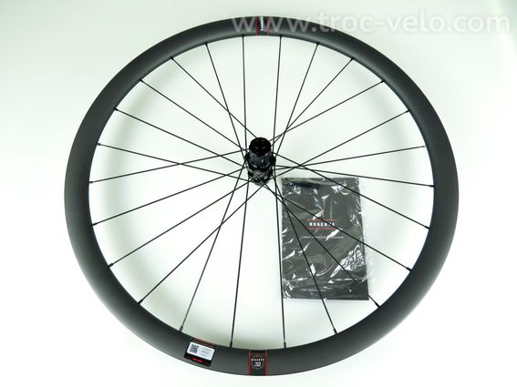 Roue arrière RESERVE 32W Corps Shimano