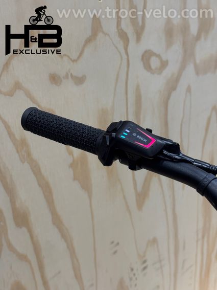 Cube Touring Hybrid Pro 625 Vélo électrique Shimano Cues 2023 - 8