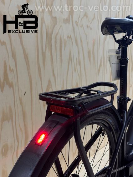 Cube Touring Hybrid Pro 625 Vélo électrique Shimano Cues 2023 - 11