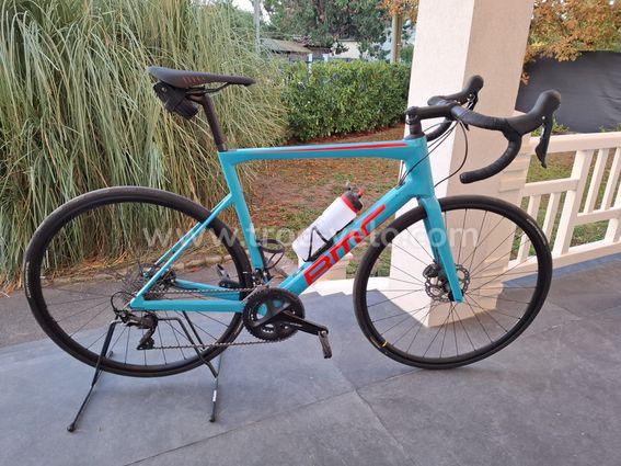 BMC Teammachine SLR FOUR 2021 – Shimano 105 – Taille 58 – Excellent état