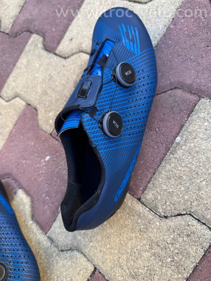 Chaussures v - 3