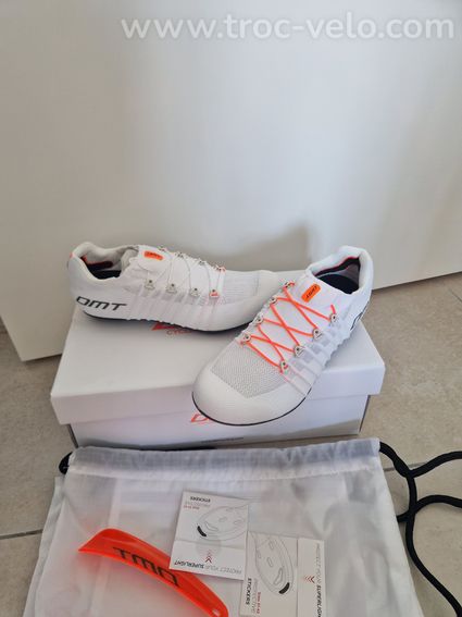Paire de chaussures dmt 2026 pogis superlight road