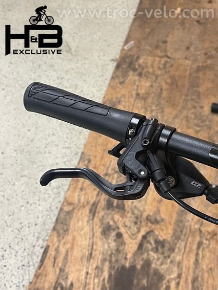 Cube Stereo Hybrid 140 HPC Pro 750 29 pouces VTT électrique Shimano Deore 2023  - 4