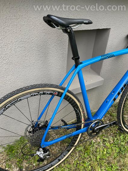 Trek Boone 5 cyclocross gravel - 2