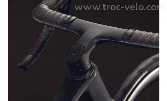 NEUF CUBE Agree C:62 Pro carbon´n´black - 2