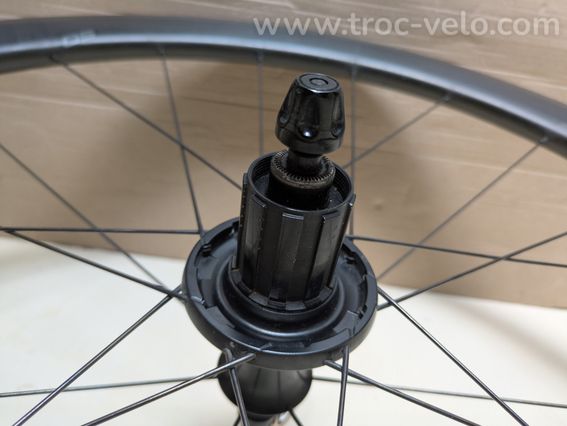 Paire de roues carbone ROVAL Rapide CL 50 Patins - 4