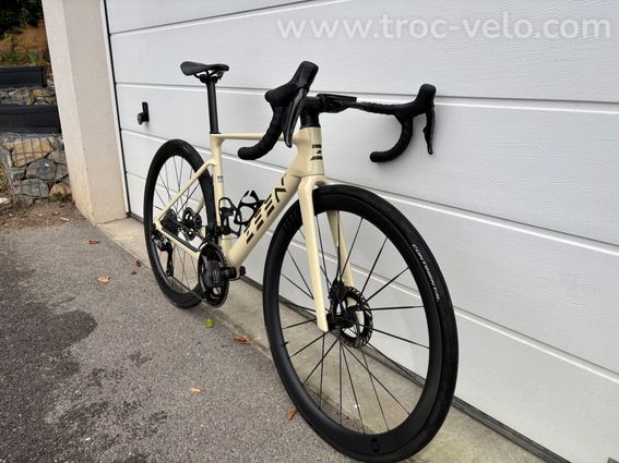Vélo marque ZEEN ultralight taille S - 2