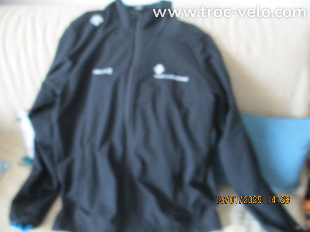 Survêtement AG2R  Taille XL +XXL  - 1