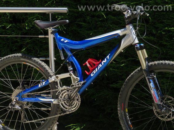 VTT Trail/Enduro Giant VT - Taille M - 2