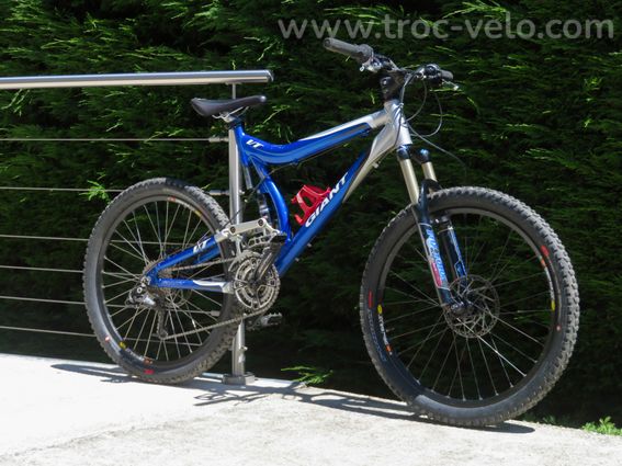 VTT Trail/Enduro Giant VT - Taille M - 3