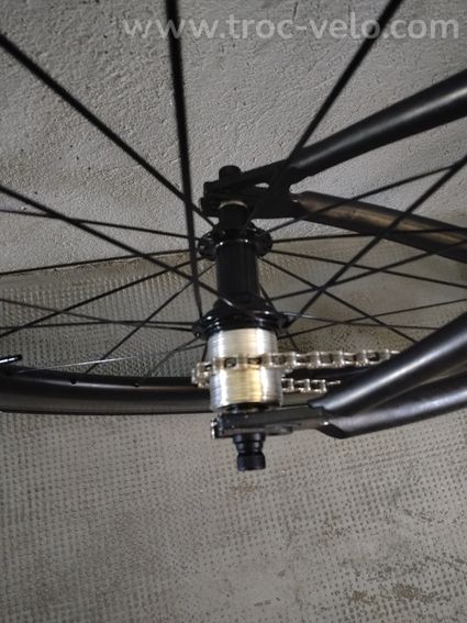Roue carbone 80 mm - 3
