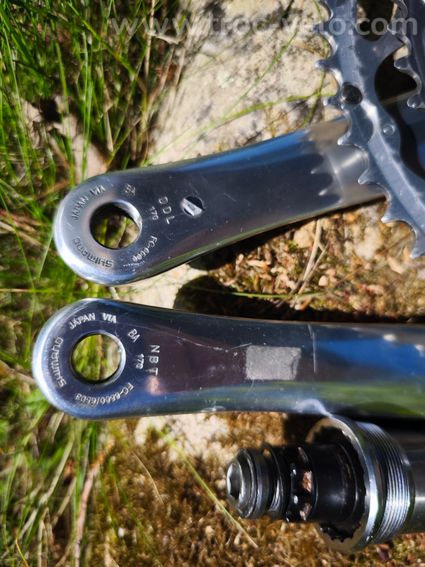 Pédalier SHIMANO ULTEGRA avec son Boîtier de Pédalier  - 8