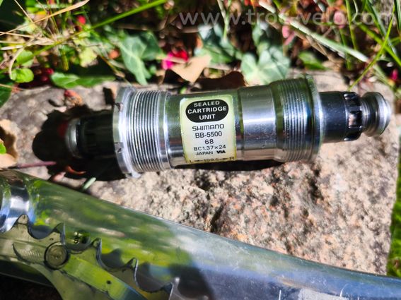 Pédalier SHIMANO ULTEGRA avec son Boîtier de Pédalier  - 14
