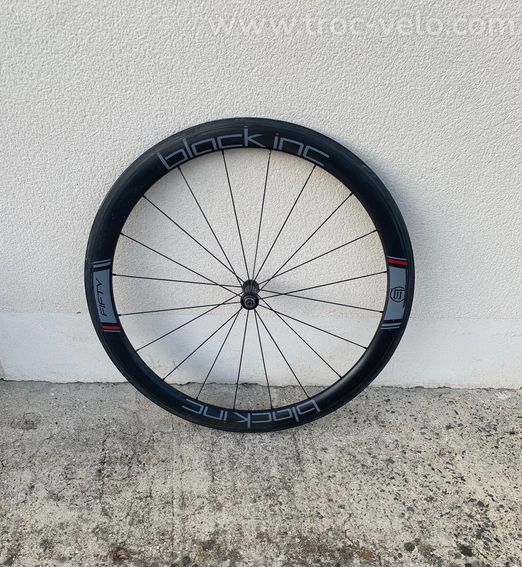 Roue avant black inc carbone fifty