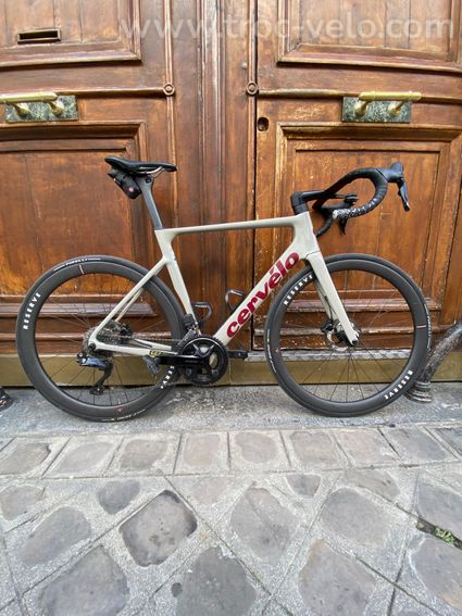 Vélo route Cervélo Soloist