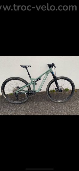 VTT focus thron