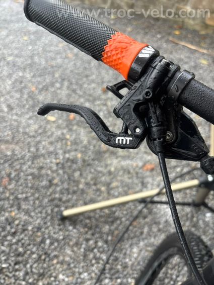 BH atomx lynx pro 8.2 - 2
