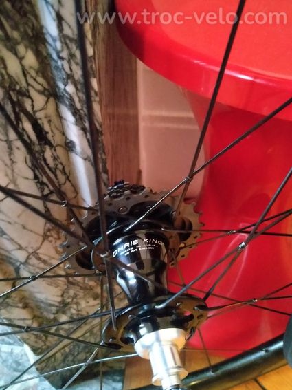 Roues zipp 303 firecrest/ chris king - 2