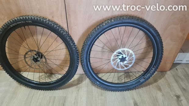 Roue bontrager line élite 30  - 4