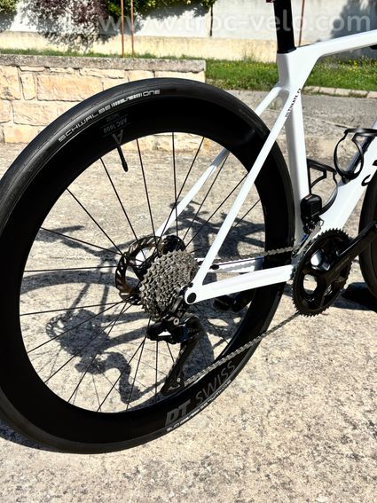 Canyon Ultimate CF 7 Di2 AERO - 3