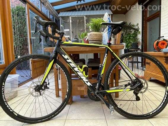 Vélo Stevens Tabor