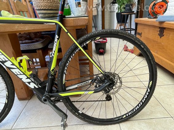 Vélo Stevens Tabor - 4