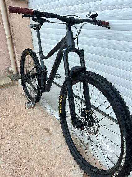 giant stance 2 - 4