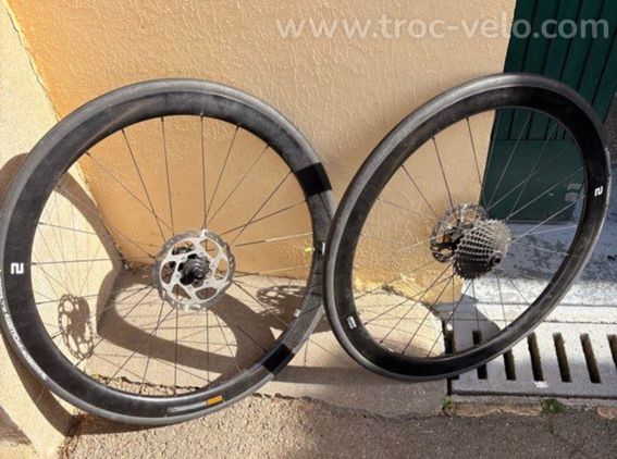 paires de roues Giant SLR2