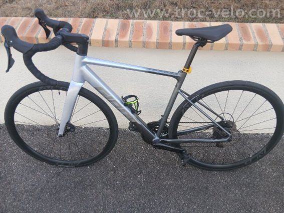 vélo route Giant neuf - 7