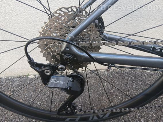 vélo route Giant neuf - 8