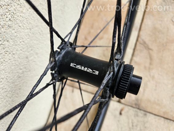 paire de roues gravel NEO WHEELS avec rayons Berd - 4