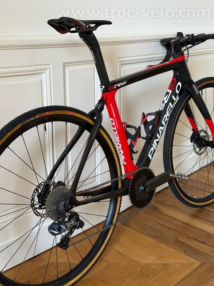 Pinarello Gan GRS disk gravel  - 3