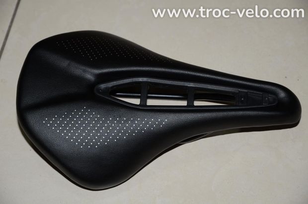 Selle Velo route / vtt  gravel neuve Noir - 1