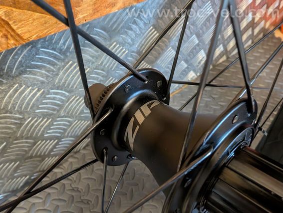 đZIPP 303 FIRECREST DB HOOKLESS đ - 6