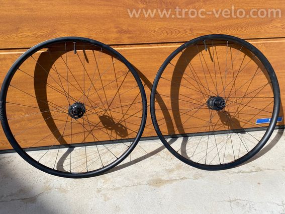 Roues Prymahl Vega A30 R Wide - 2