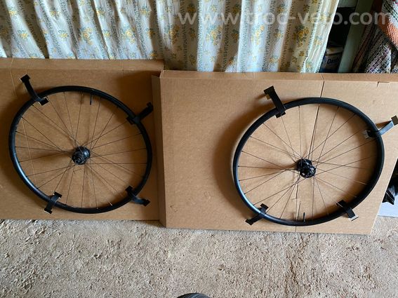 Roues Prymahl Vega A30 R Wide - 4