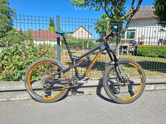 Scott Genius LT 700 Tuned 27,5" carbone taille L