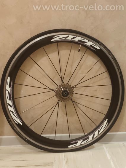 Paire de roues Zipp 404 carbone - 9 vitesses - cassette 12/25 - 2