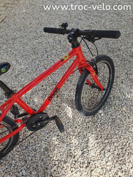 FROG 55 - Vélo Enfant - 20" rouge - 3