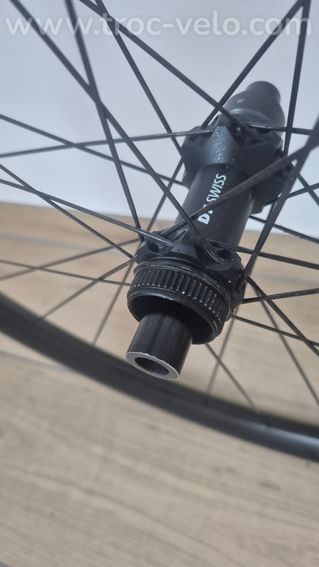 Roue arrière DT Swiss XRC 1200 Spline 29 CL - 9