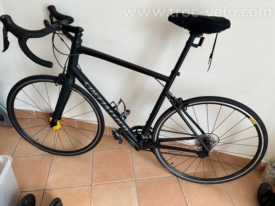 Vélo de route SPECIALIZED modèle ALLEZ 2018