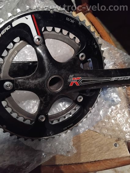 Pedalier FSA carbone - 2