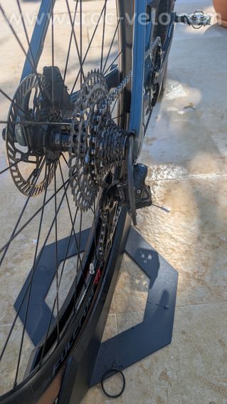 CANYON GRIZL CF SL8 - taille s - groupe campagnolo ekar 13v - 2023 - état neuf - 4