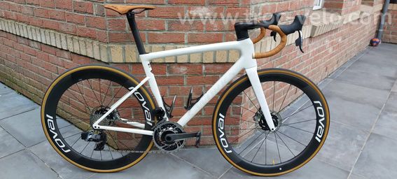 Specialized tarmac SL8 s'works sram red AXS 12v - 6
