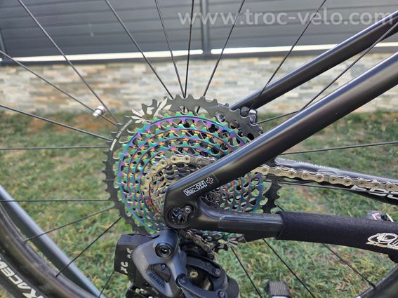 FOCUS RAVEN 9.7 EXCELLENT ETAT - 9